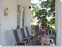 frporch2.jpg (15069 bytes)